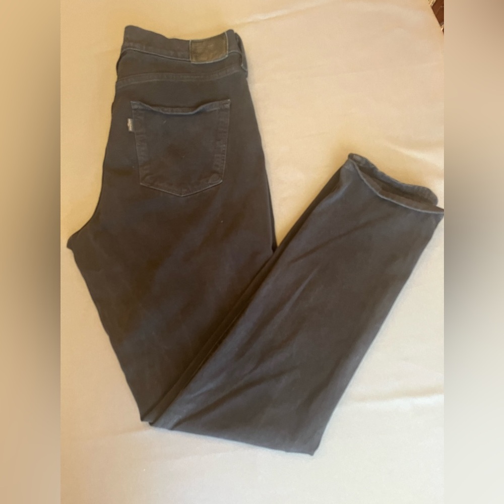 Levi’s 311 Shaping Skinny Jeans Women’s Size 31